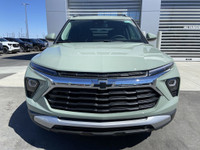 Power up your adventure with the crisp, head-turning look of the 2025 Chevrolet Trailblazer LT. Fini... (image 1)