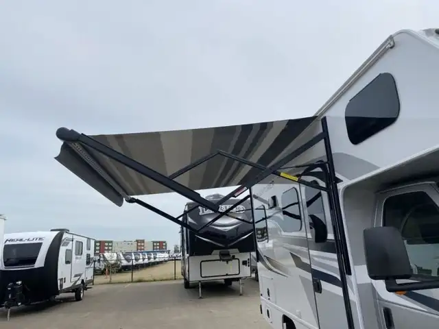 2022 Adventurer LP Class C Adventurer 19RD in RVs & Motorhomes in Edmonton - Image 30