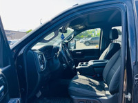 2021 GMC Sierra 2500HD SLE Duramax Diesel Fully Equipped Kodiak Edition! Take on tough jobs, rugged... (image 8)
