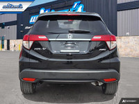 Come see this certified 2021 Honda HR-V LX AWD | Heated Seats | Adaptive Cruise | Bluetooth | Rear C... (image 3)