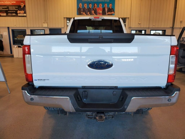  2019 Ford F-350 XLT W/VALUE PACKAGE in Cars & Trucks in Moose Jaw - Image 4