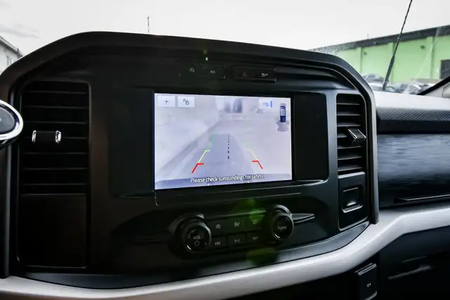 2021 Ford F-150 XLT • REMOTE START • PARK ASSIST • APPLE CARPLAY in Cars & Trucks in Ottawa - Image 21