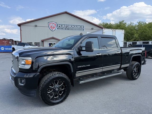 2015 GMC Sierra 3500HD 4WD Crew Cab 153.7 Denali in Cars & Trucks in Belleville - Image 3