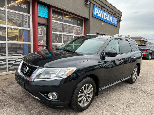 2015 Nissan Pathfinder SV in Cars & Trucks in Kitchener / Waterloo