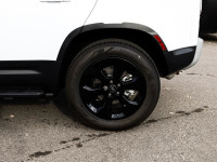 Cold Climate Pack (072BI), Air Suspension PCK, FAMILY COMFORT PCK, Solid Paint, Black Contrast Roof,... (image 8)