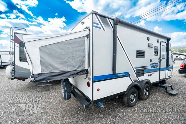 2018 Jayco Jay Feather 7 17XFD in Travel Trailers & Campers in Kelowna - Image 2