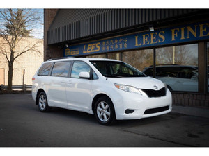 2012 Toyota Sienna FWD 7-Passenger LE | CarFax Clean