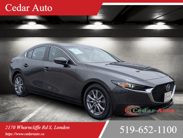 2019 Mazda MAZDA3 GS AWD | Leather | Moon Roof in Cars & Trucks in London