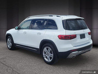 Le Mercedes-Benz GLB 250 2023 est un VUS compact qui allie élégance, polyvalence et performance. Ave... (image 4)