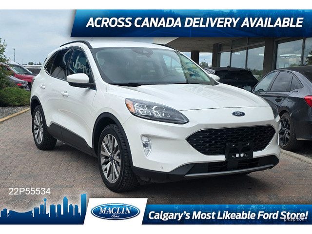 2022 Ford Escape TITANIUM | NAV | REM START | REV CAM in Cars & Trucks in Calgary
