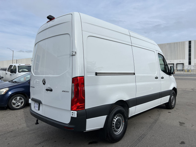 2023 Mercedes-Benz Sprinter Van SPRINTER 2500- CARGO- 144WB High in Cars & Trucks in Oakville / Halton Region - Image 2