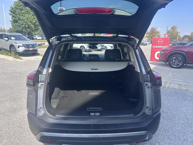 Nissan Rogue SL 2023 in Cars & Trucks in Oshawa / Durham Region - Image 3