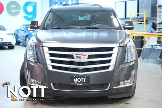 2016 CADILLAC ESCALADE ESV PREMIUM in Cars & Trucks in Winnipeg - Image 2