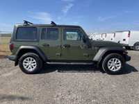 AMVIC Licensed Dealer Stock #KS260232AAA AMVIC LICENSED DEALER The 2023 Jeep Wrangler 4-Door Sport S... (image 8)