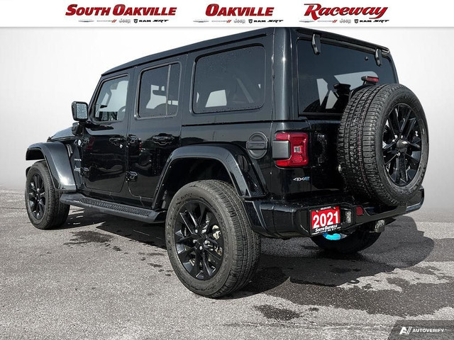 2021 Jeep Wrangler SAHARA 4XE | SKY-TOP | HEATED SEATS | CARPLAY in Cars & Trucks in Oakville / Halton Region - Image 4