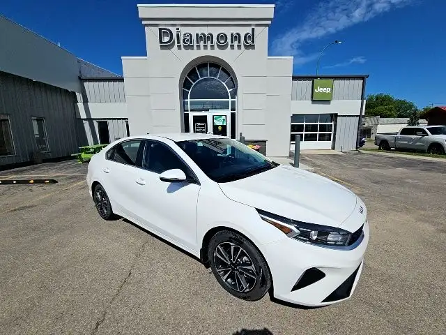 2023 KIA Forte GT-Line dans Autos et camions dans Prince Albert - Image 5