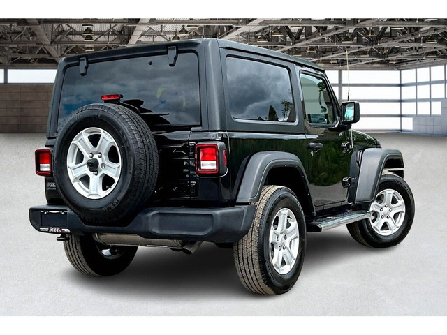 2022 Jeep Wrangler Sport S 2Dr | Tech Group | CarPlay | HardTop  in Cars & Trucks in Mississauga / Peel Region - Image 2