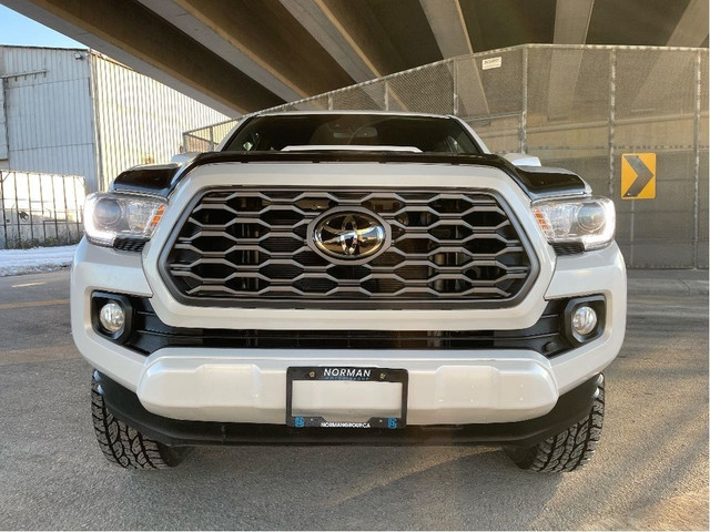 2021 Toyota Tacoma TRD 4WD 6SPD PWR HEATED LEATHER SUNROOF NAVI  in Cars & Trucks in Delta/Surrey/Langley - Image 2