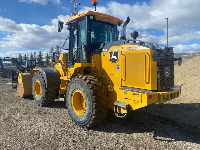 2021 Deere 544 P-Tier Wheel Loader N/A in Heavy Equipment in Regina - Image 4