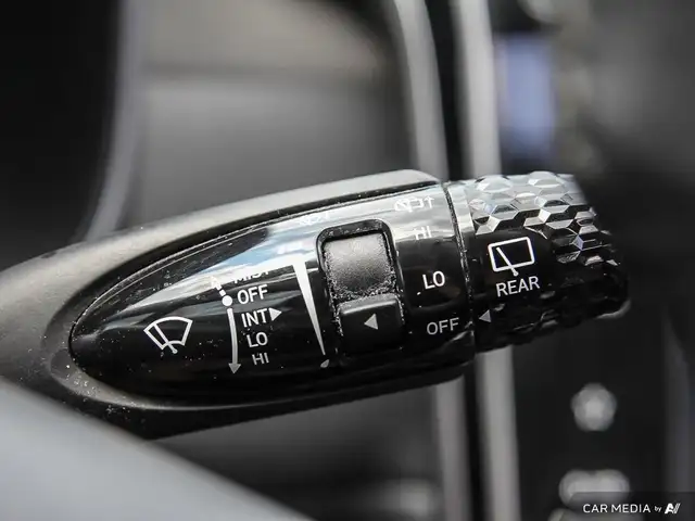 2022 Hyundai Tucson Preferred w/Trend Package AWD | heated fr... in Cars & Trucks in London - Image 16