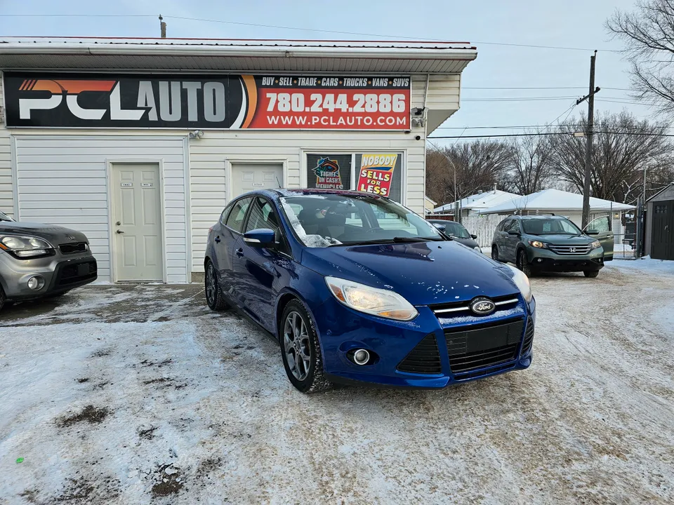2014 Ford Focus Low km Heated seats Bluetooth