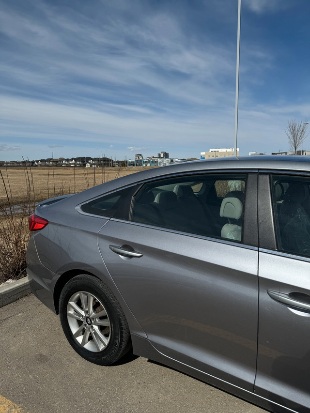 2015 Hyundai Sonata GL in Cars & Trucks in Edmonton - Image 4