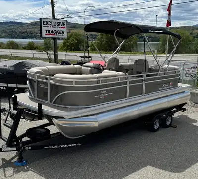 Party Barge 22 XP3 TRITOON - Best Pontoon Boat $96,995 -$3,000 [SUPER SUMMER SALE] $93,995 or $367 B...