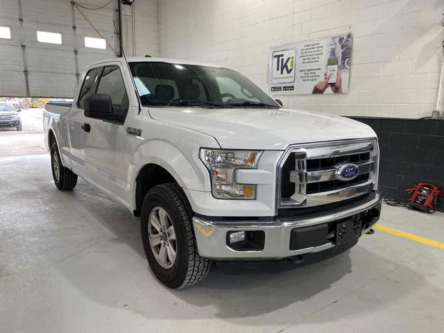2016 Ford F-150 SUPER CAB in Cars & Trucks in Barrie - Image 3