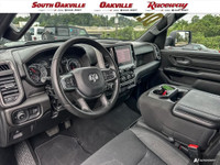 CREW CAB 4X4, CLOTH FRONT 40/20/40 SPLIT BENCH, TRADESMAN LEVEL 1 EQUIPMENT GROUP, 3.92 REAR AXLE RA... (image 9)