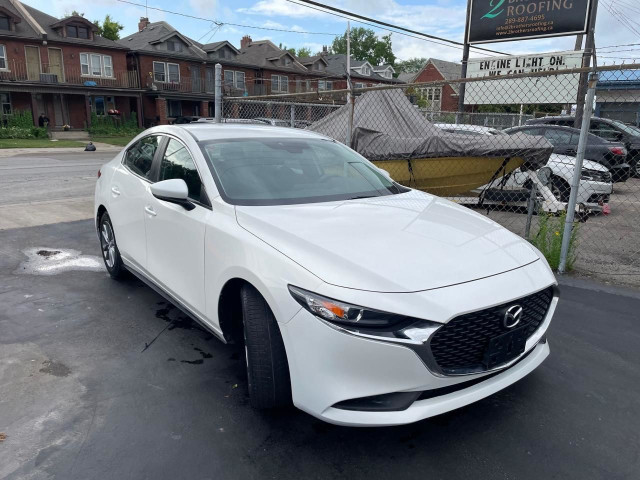 2019 Mazda MAZDA3 GX *REMOTE START, BACKUP CAM, HEATED SEATS* in Cars & Trucks in Hamilton - Image 3