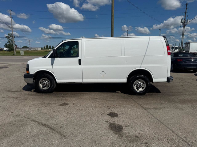 2017 GMC Savana Cargo Van CARGO VAN, RUNS WELL, V8, AS IS SPECIA in Cars & Trucks in London - Image 2