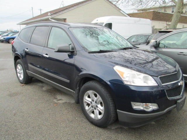  2012 Chevrolet Traverse AWD 4dr LS, 8 Seater in Cars & Trucks in St. Catharines
