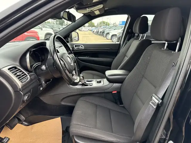2021 Jeep Grand Cherokee Laredo in Cars & Trucks in Edmonton - Image 15