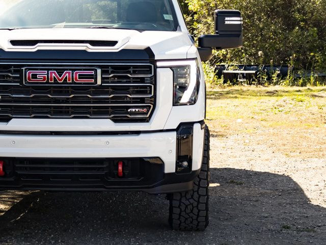 2025 GMC Sierra 3500HD AT4 in Cars & Trucks in Edmonton - Image 4