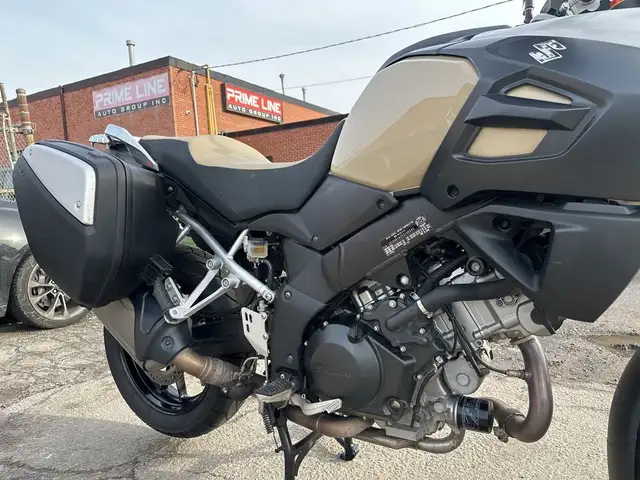 2014 Suzuki V-Strom 1000 ~ VSTROM 1000CC ~ VERSATILE ~ CLEAN BIK in Street, Cruisers & Choppers in City of Toronto - Image 29