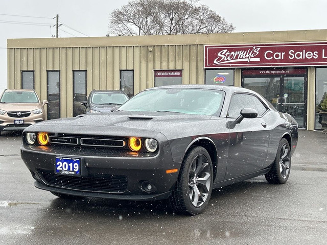  2019 Dodge Challenger SXT LEATHER/NAV/SUNROOF CALL NAPANEE 613- in Cars & Trucks in Belleville