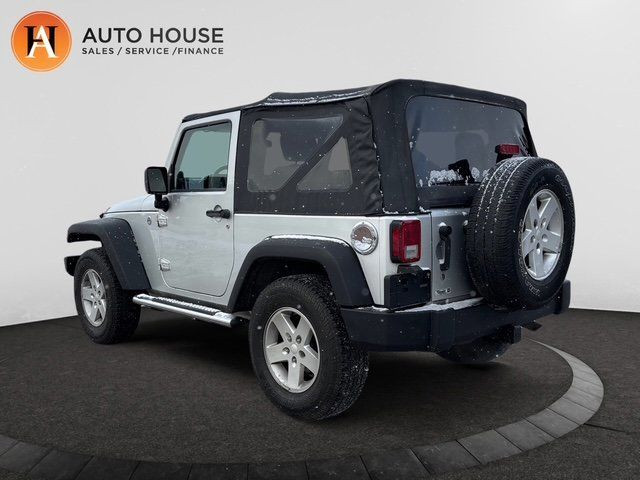 2009 Jeep Wrangler X POWER WINDOWS LOCKS SEATS LEATHER SEATS in Cars & Trucks in Calgary - Image 4
