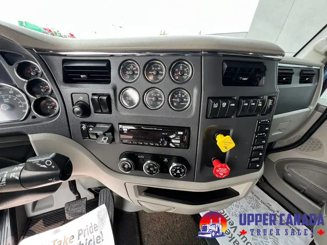 2019 Peterbilt 579 in Heavy Trucks in Barrie - Image 13