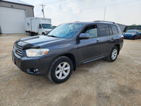 NEW ARRIVAL!!! 7 PASSENGER HIGHLANDER!!! CLEAN TITLE!!! AWD!!! 2010 Toyota Highlander AWD, Clean wit... (image 6)