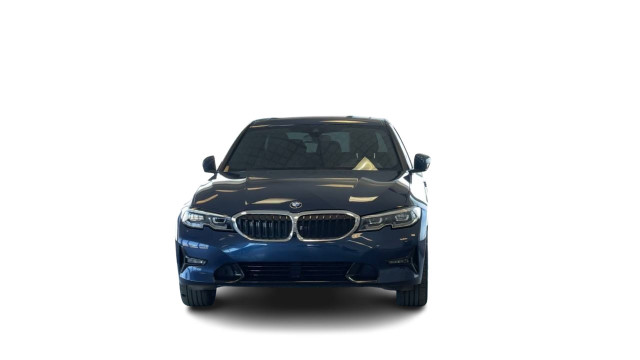 2021 BMW 3 Series 330i xDrive Local Trade! in Cars & Trucks in Regina - Image 4