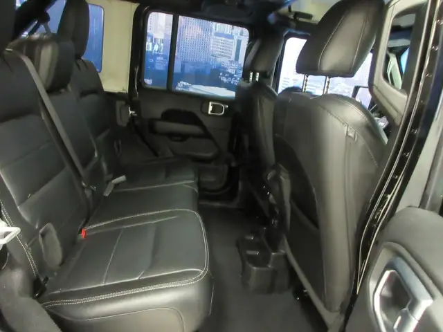 JEEP WRANGLER 2023 UNLIMITED SAHARA 4X4 GPS CUIR CAMERA 38900 KM in Cars & Trucks in Lévis - Image 25