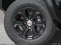 This GMC Canyon has a trusty Turbocharged Gas I4 2.7L/ engine powering this Automatic transmission.... (image 8)