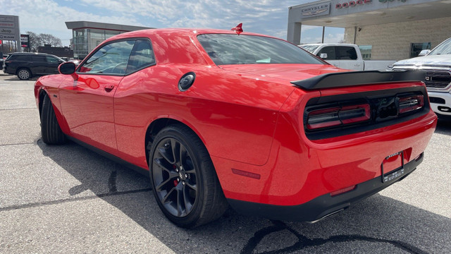 2023 Dodge Challenger R/T in Cars & Trucks in Sarnia - Image 3