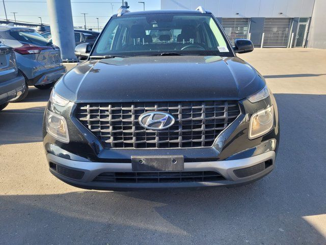 2022 Hyundai Venue PREFERRED | FWD | CLOTH | BACK UP CAM in Cars & Trucks in Calgary - Image 2
