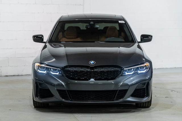 2021 BMW 3 Series M340i xDrive Sedan | Assistant de conduite in Cars & Trucks in City of Montréal - Image 2