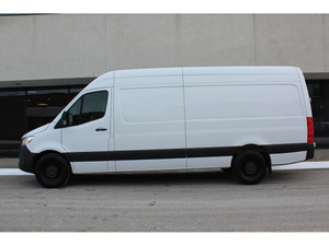 2020 Mercedes-Benz Sprinter Van 170\ HIGH ROOF - 3.0L DIESEL - 3 SEATER