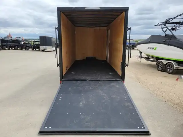 2025 Southland Trailer Corp. XRCHT35-718V-86-R in Cargo & Utility Trailers in Saskatoon - Image 6