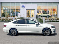 KBB.com 10 Coolest New Cars Under $20,000. Only 44,750 Miles! This Volkswagen Jetta delivers a Inter... (image 5)