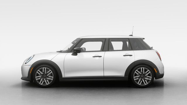 2025 MINI 5 Door Cooper C in Cars & Trucks in Laval / North Shore - Image 4
