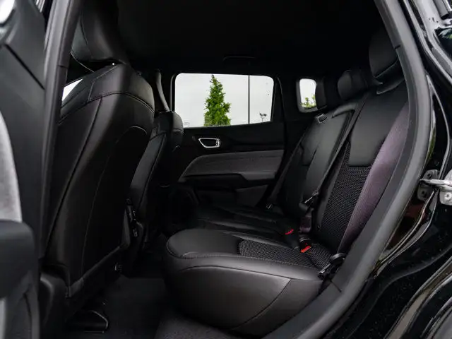 2025 Jeep Compass North in Cars & Trucks in Barrie - Image 28
